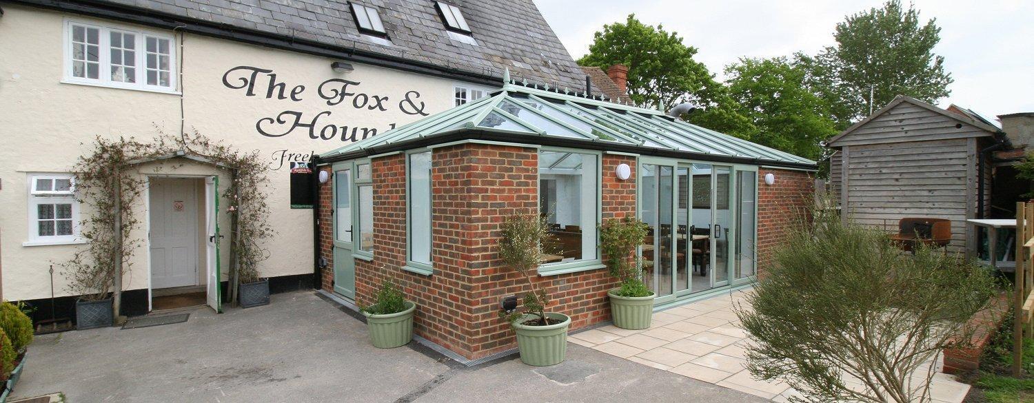 The Fox & Hounds 4*